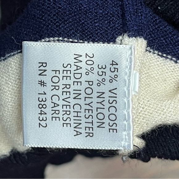 ModCloth striped sweatshirt - Picture 4 of 5